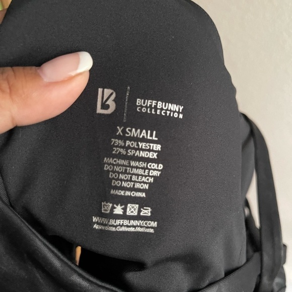 Buff bunny sports bras size xs - Picture 3 of 4